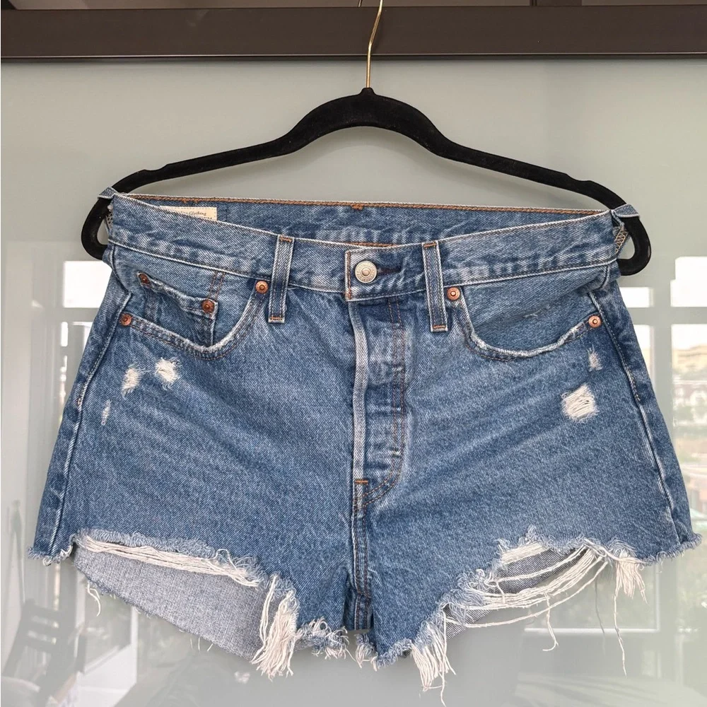 Levi 501 Cutoff Denim Shorts - Picture 1 of 7